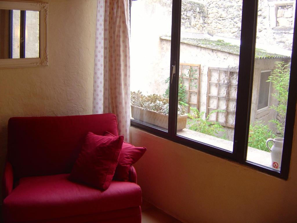 Bed and Breakfast Belle De Nuit Oppède Habitación foto